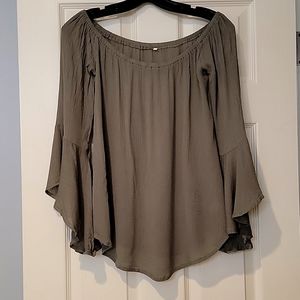 Olive Green Sz. M Blouse